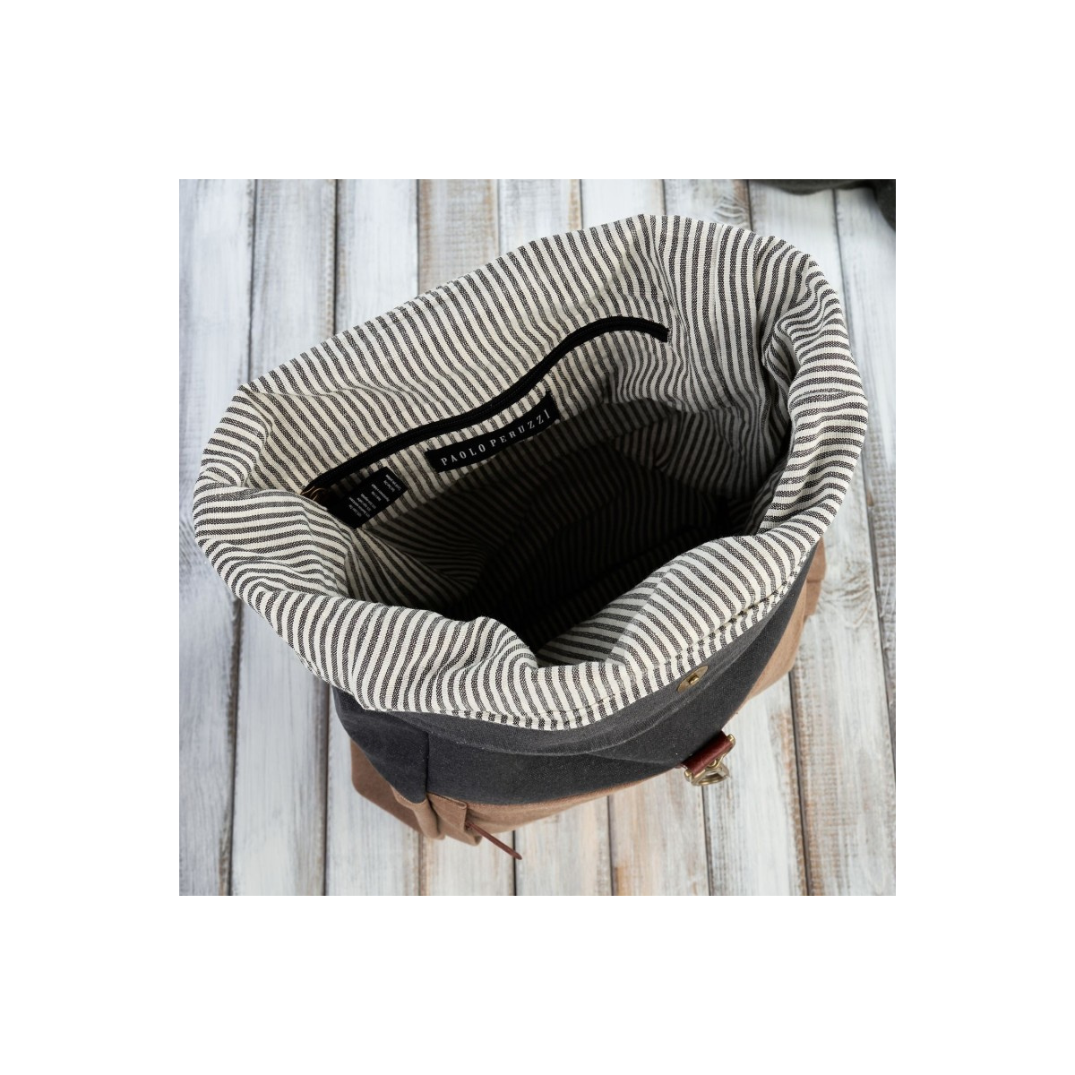 Pánsky béžovo-čierny batoh Paolo Peruzzi "MAURICIO"