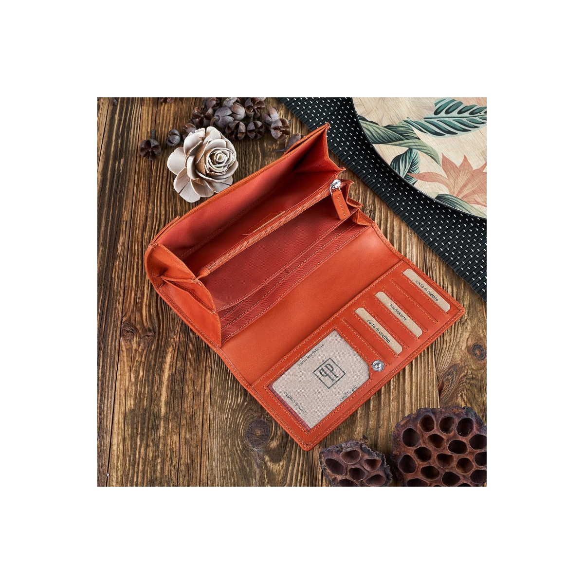 Kožená dámska oranžová peňaženka Paolo Peruzzi "ADENNA"