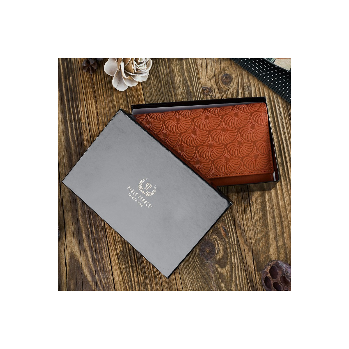 Kožená dámska oranžová peňaženka Paolo Peruzzi "ADENNA"