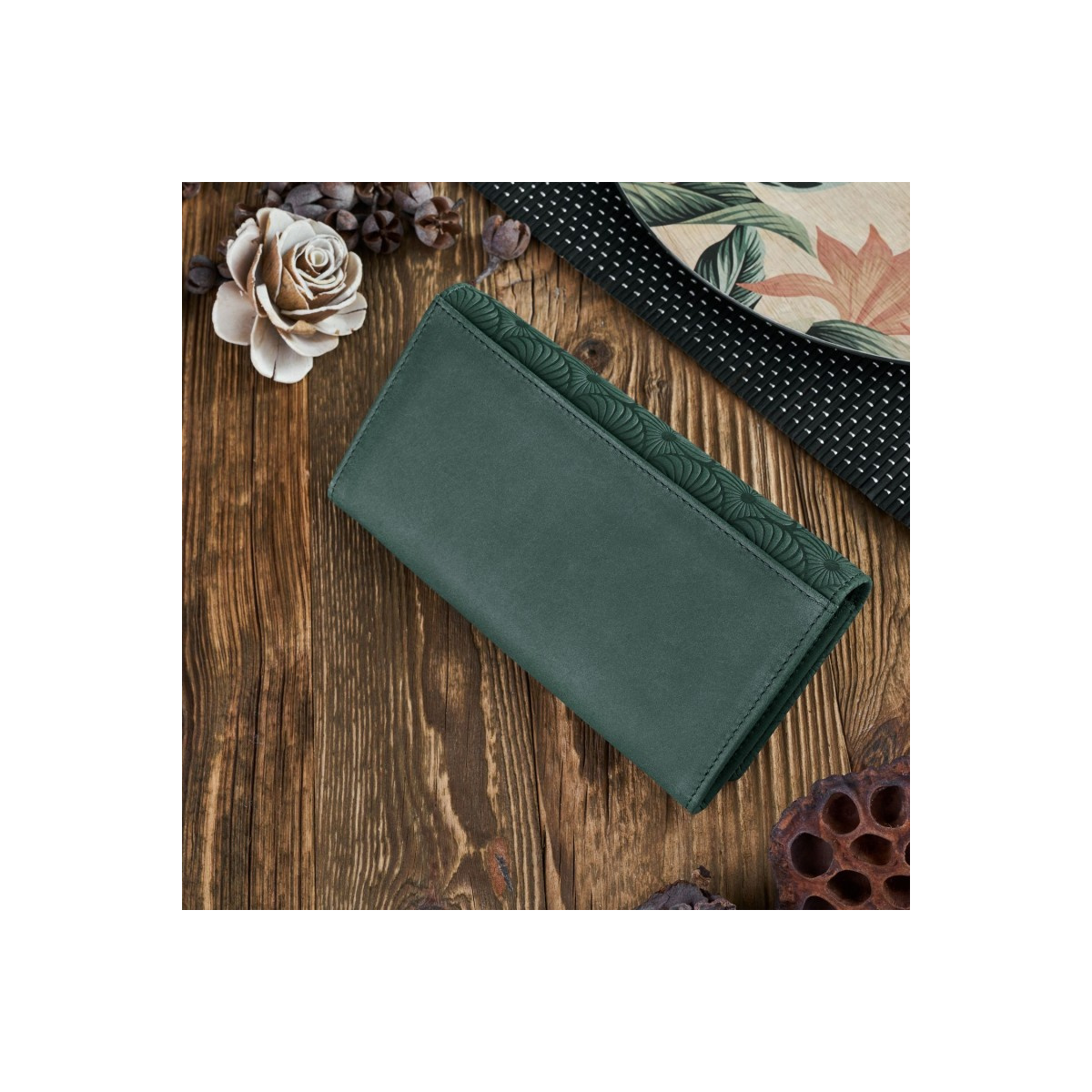 Kožená dámska zelená peňaženka Paolo Peruzzi "ADENNA"