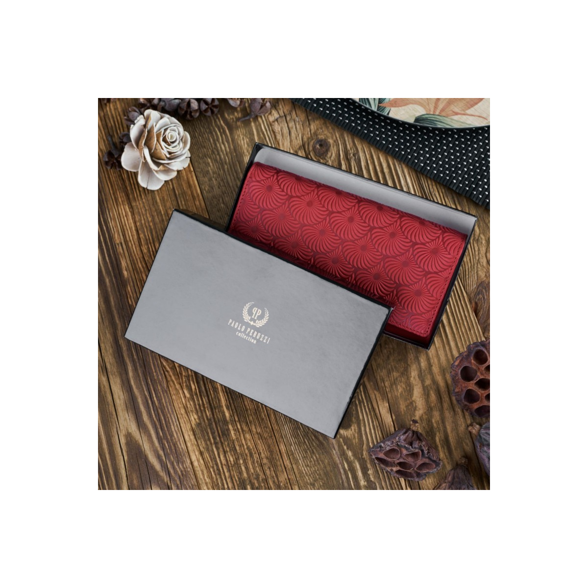 Kožená dámska červená peňaženka Paolo Peruzzi "ADENNA"