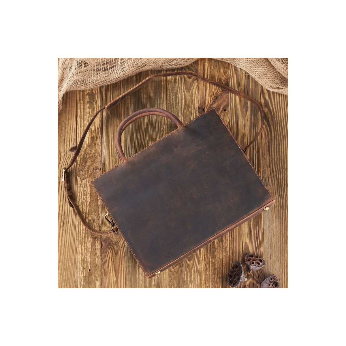 Kožená dámska hnedá vintage aktovka Paolo Peruzzi "ALDORA"