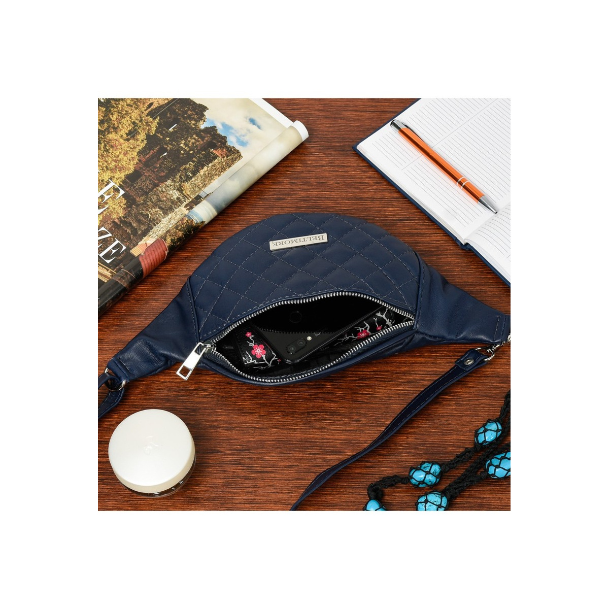 Kožená dámska tmavomodrá crossbody kabelka AGALIA