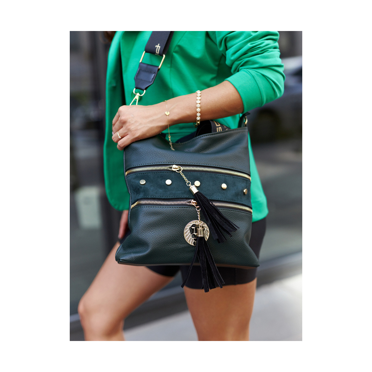 Dámska tmavozelená kabelka DOLORES