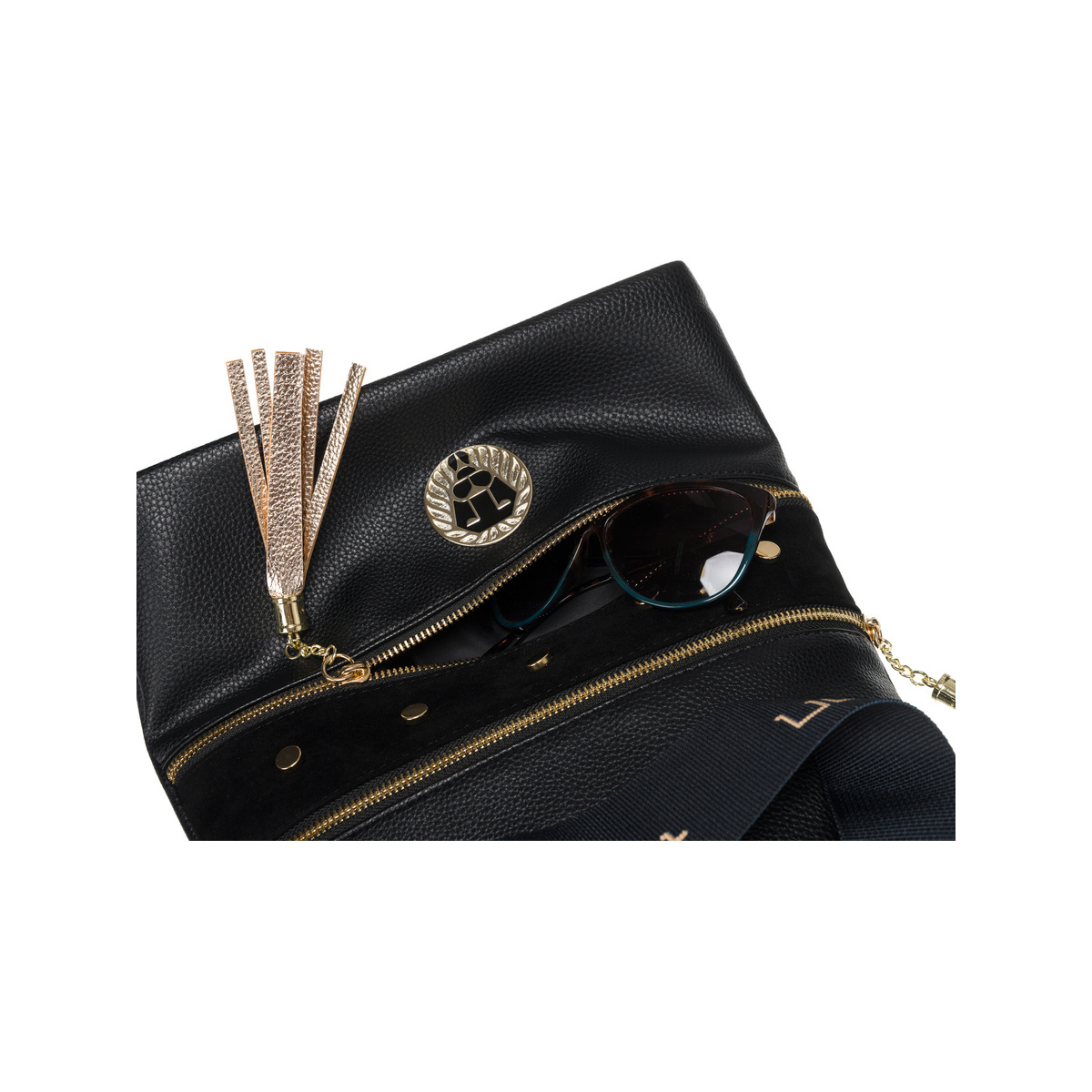 Dámska čierna kabelka DOLORES