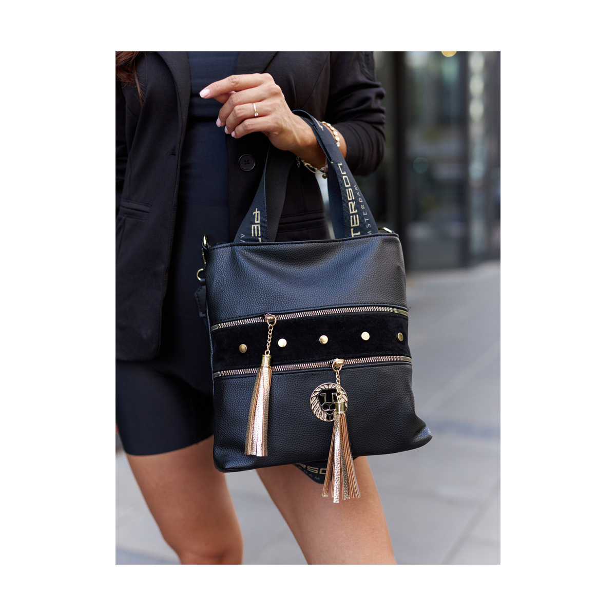 Dámska čierna kabelka DOLORES