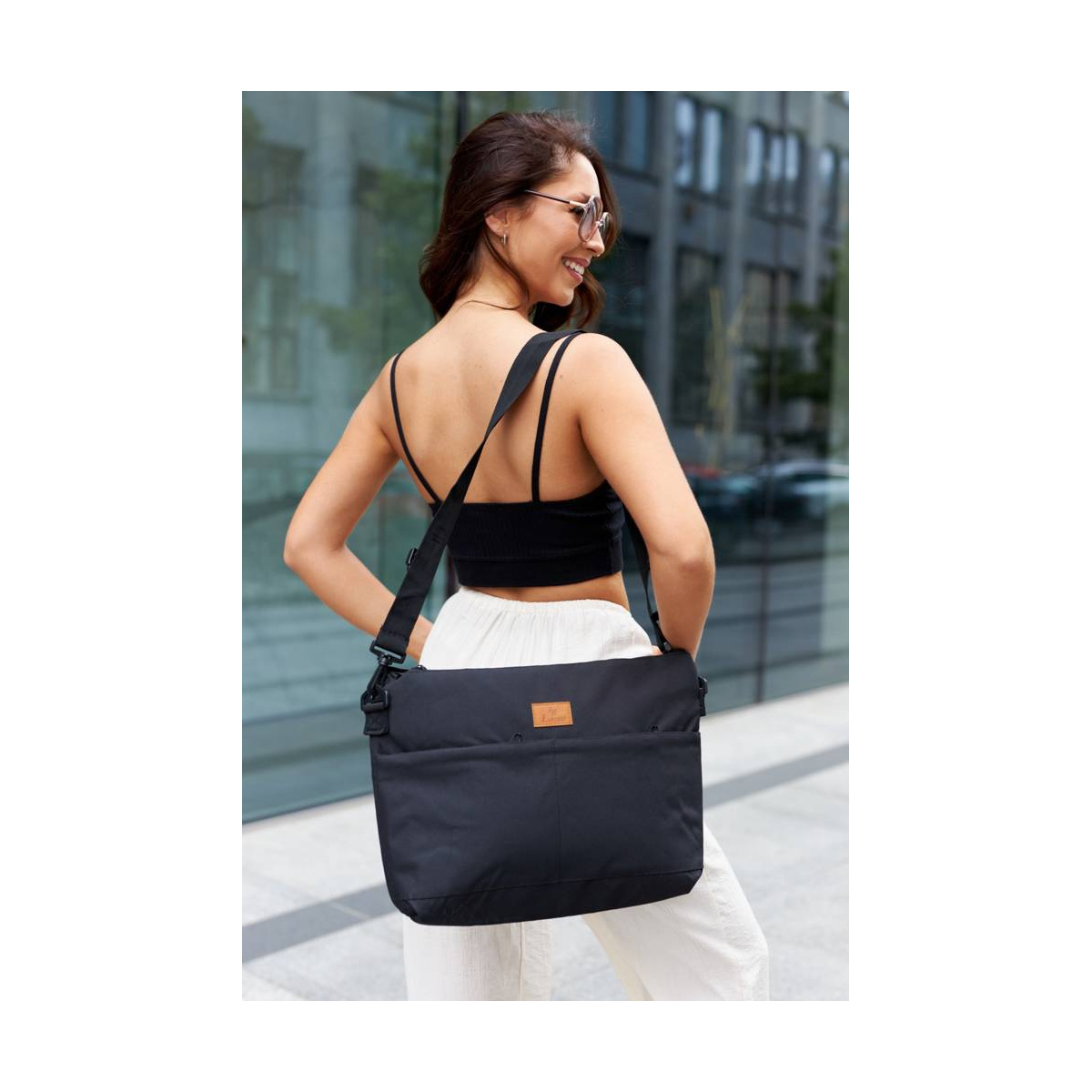 Dámska čierna taška na rameno LORENTI