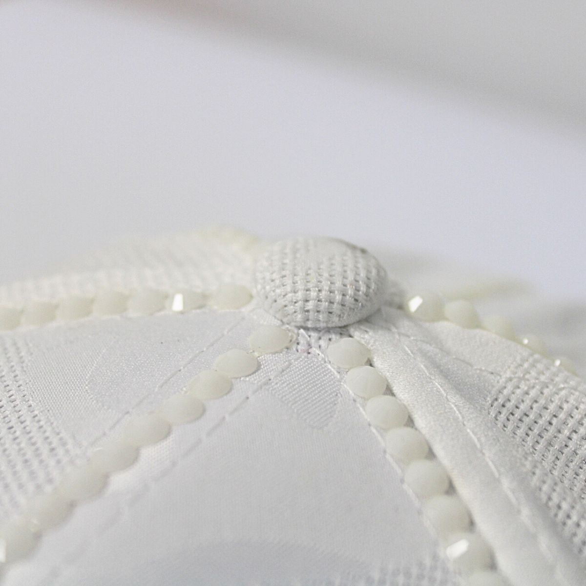 Dámska biela šiltovka VERSOLI STYLE