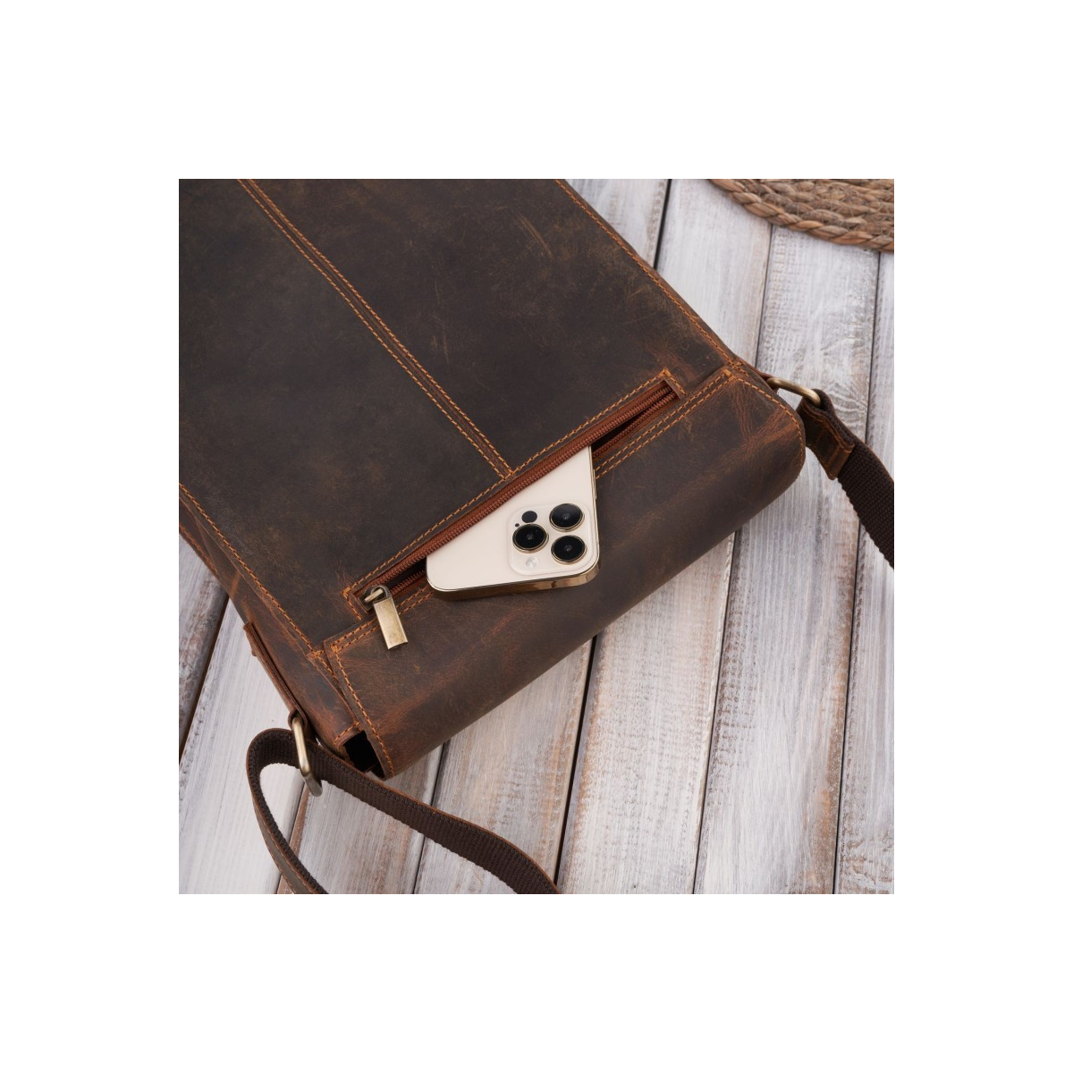 Kožená pánska hnedá crossbody taška ALERON