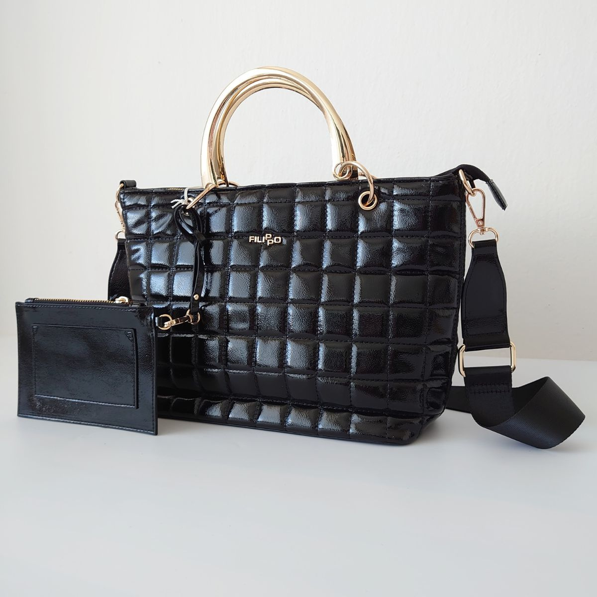 Dámska čierna kabelka do ruky DAMITA