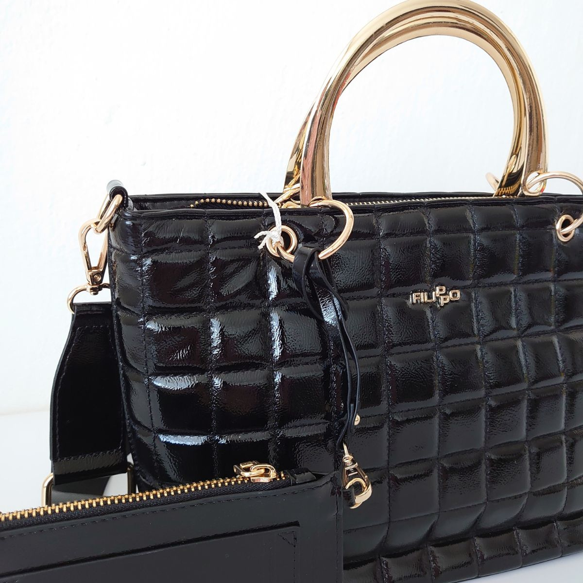 Dámska čierna kabelka do ruky DAMITA