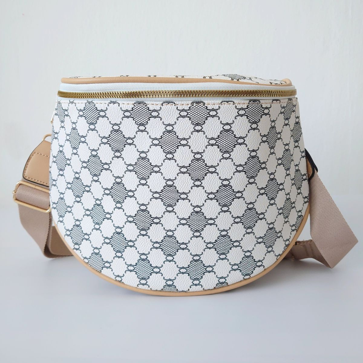 Dámska crossbody kabelka ANVITA