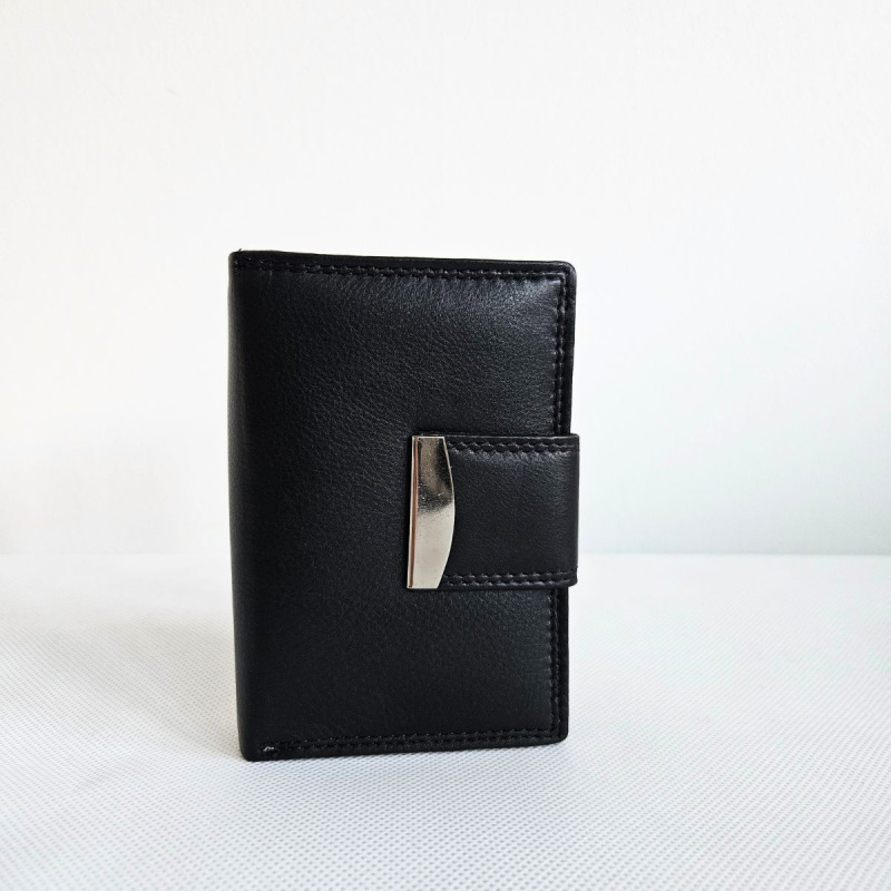 Dámska kožená čierna peňaženka DELLA