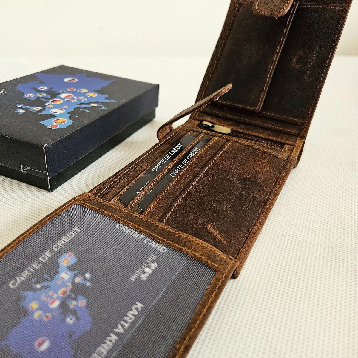 Kožená pánska hnedá peňaženka DARIAN