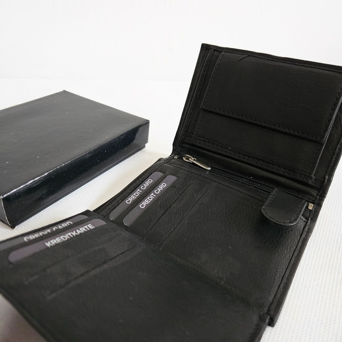 Čierna kožená peňaženka KORKE - BL01