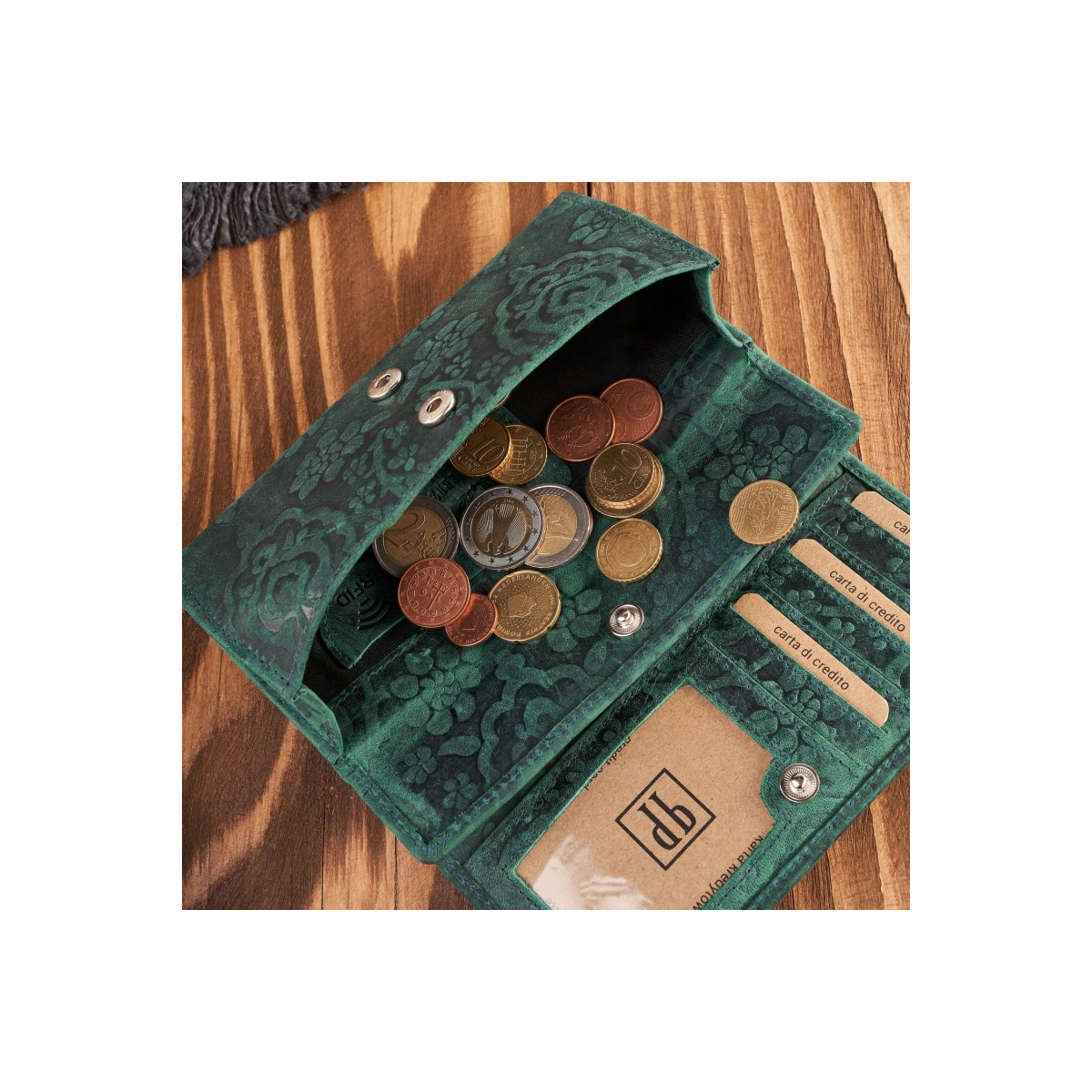 Dámska kožená zelená peňaženka DAMALLA