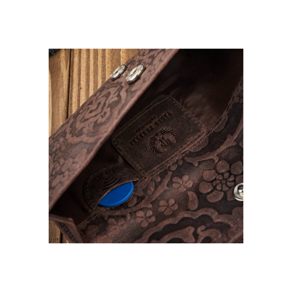 Dámska kožená hnedá peňaženka DAMALLA