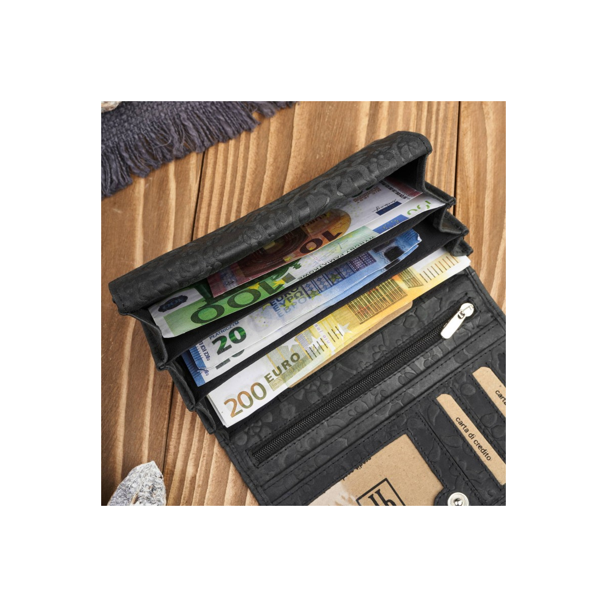 Dámska kožená čierna peňaženka DAMALLA