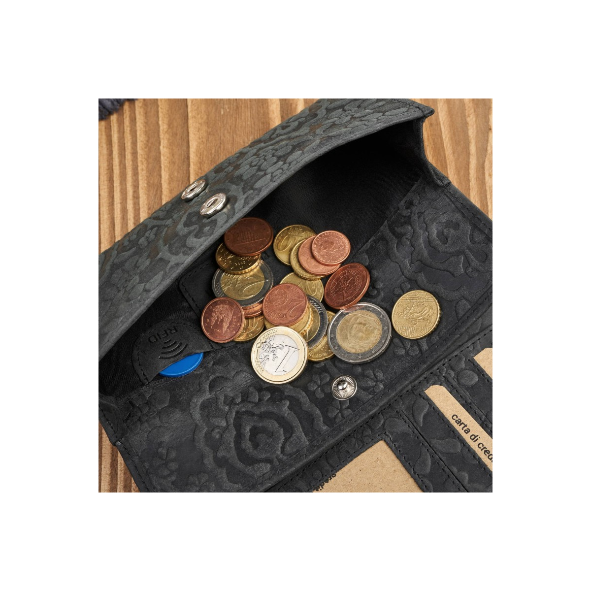 Dámska kožená čierna peňaženka DAMALLA