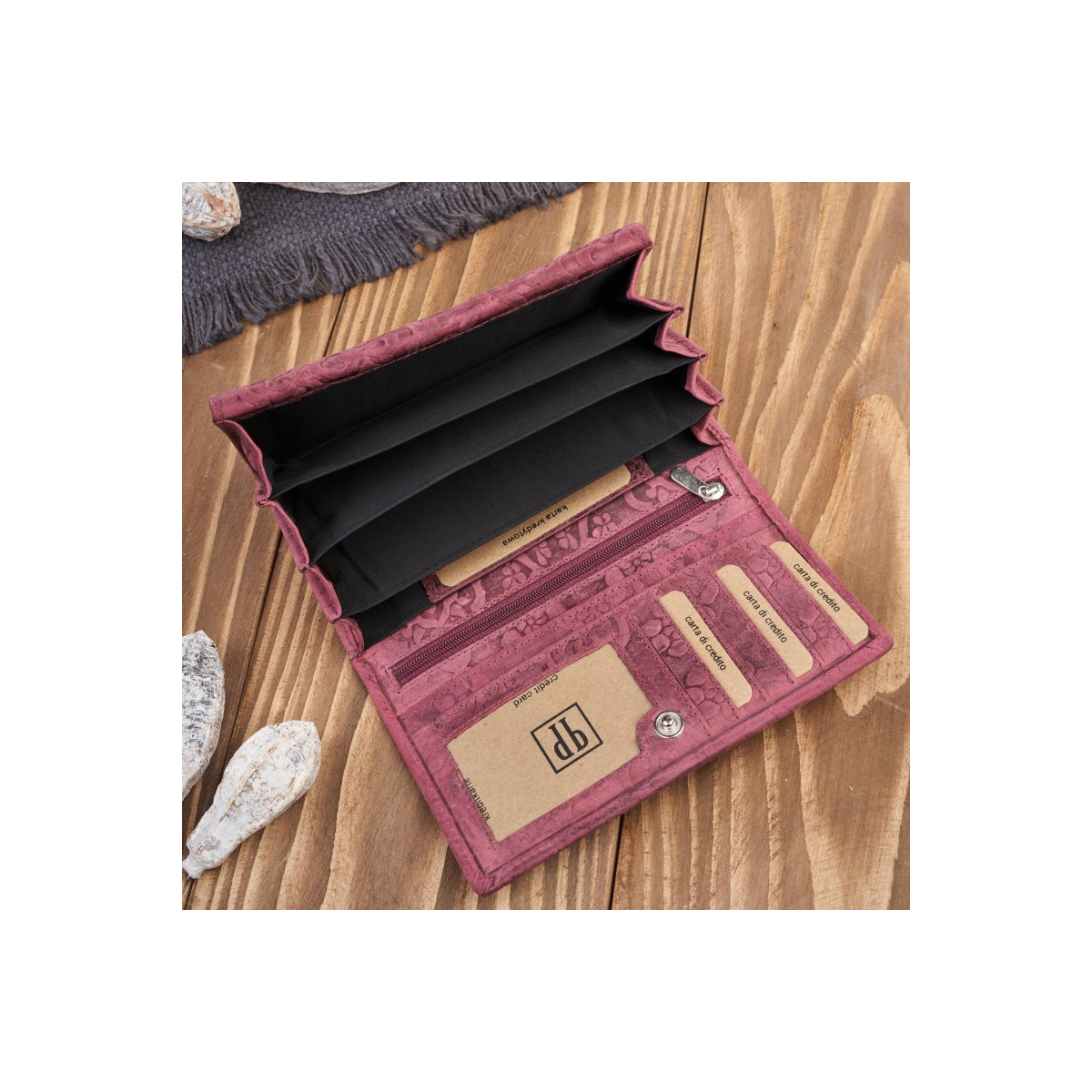 Dámska kožená ružová peňaženka DAMALLA