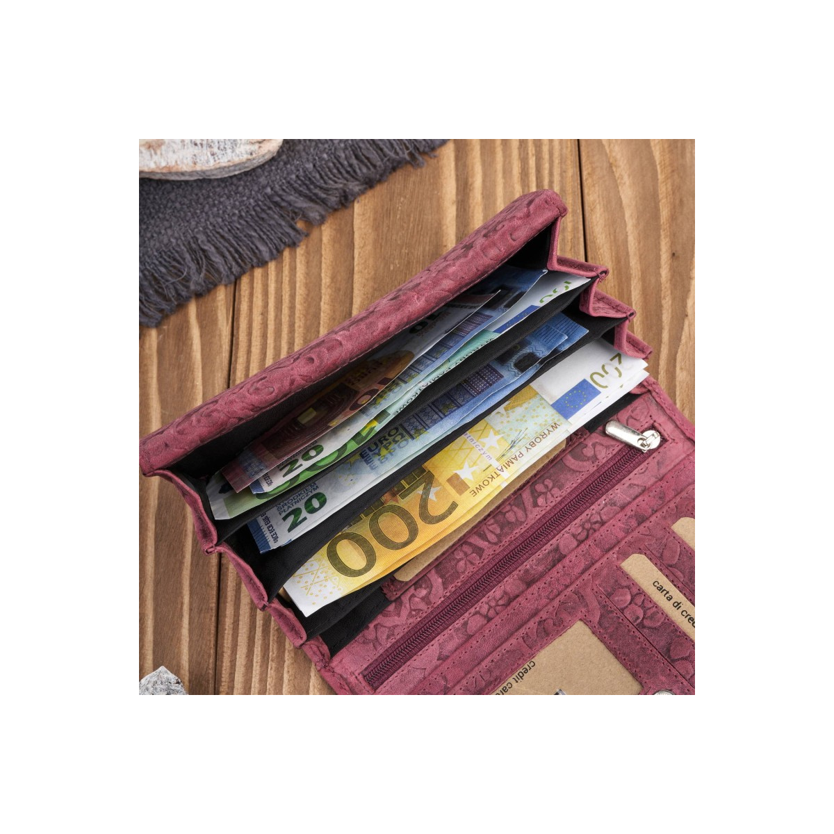 Dámska kožená ružová peňaženka DAMALLA