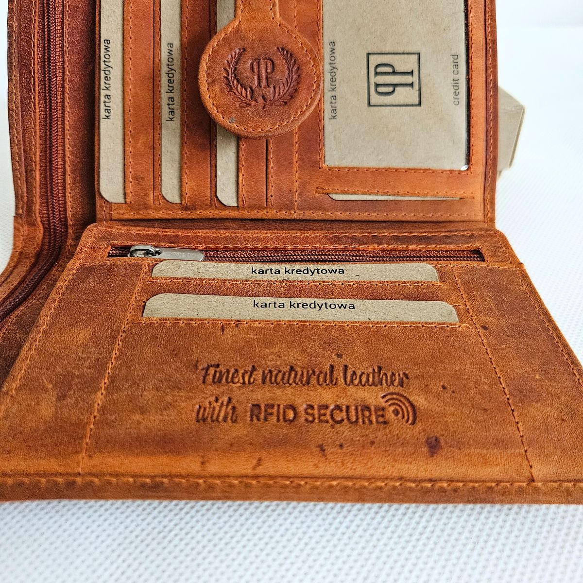 Dámska kožená oranžová peňaženka DIERDRA