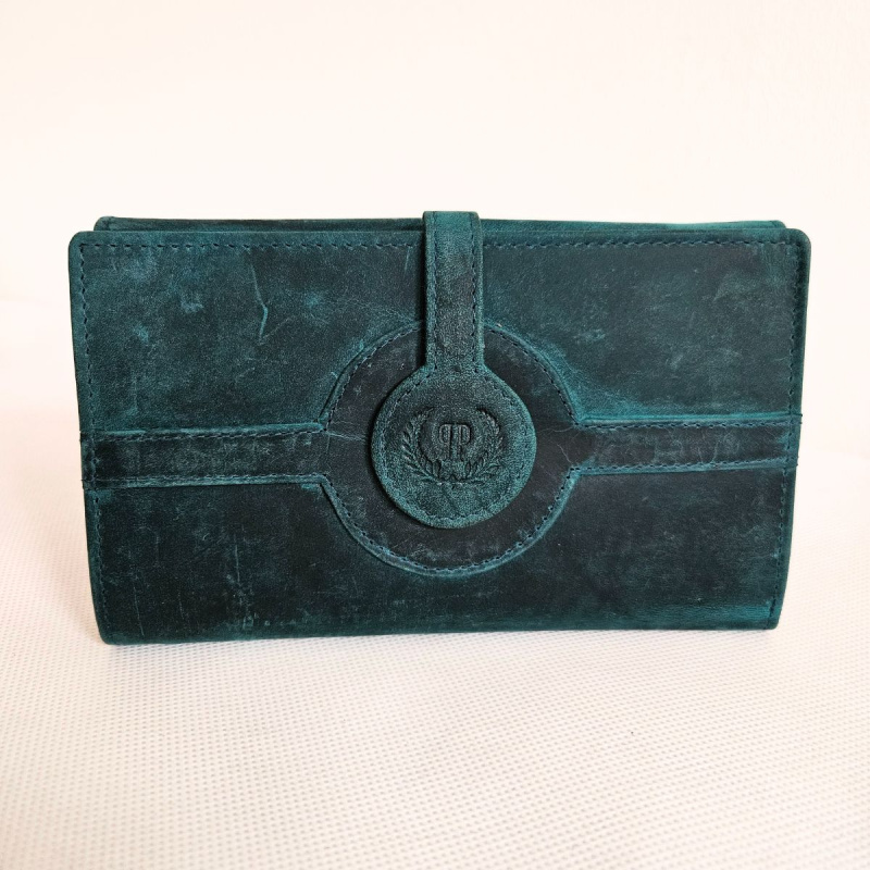 Dámska kožená zelená peňaženka DIERDRA