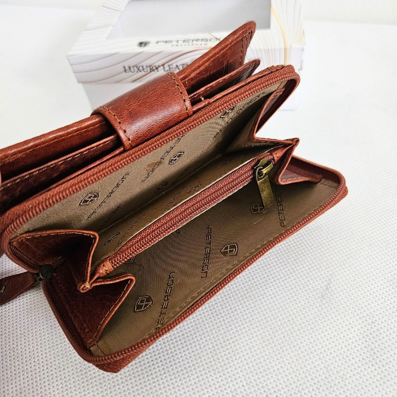 Kožená dámska koňaková peňaženka MARIBEL