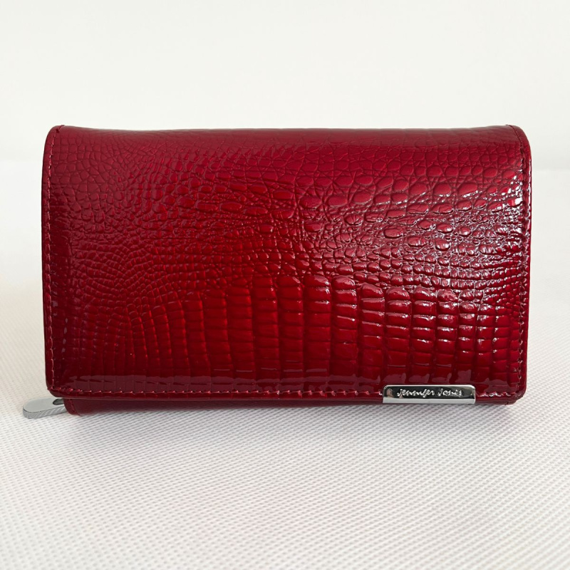 Dámska červená kožená lakovaná peňaženka so štruktúrou hadej kože