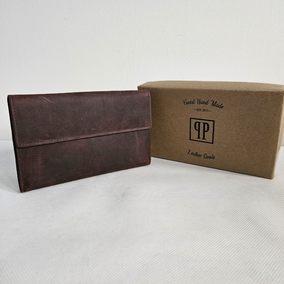 Dámska kožená hnedá peňaženka DIERDRA