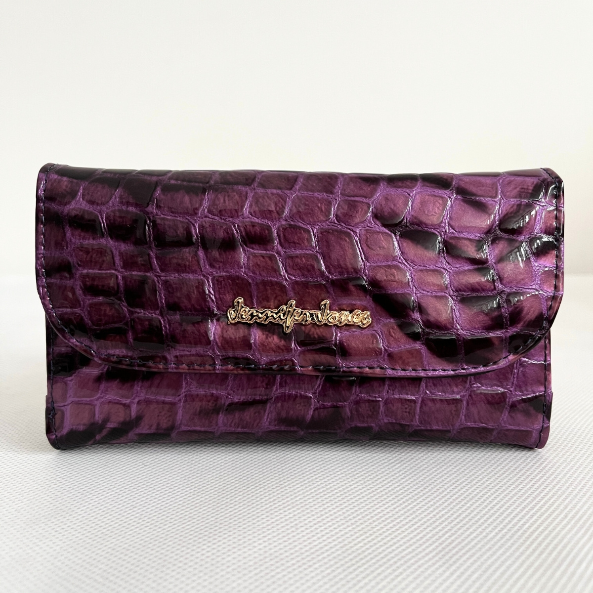 Dámska kožená fialová peňaženka DARA