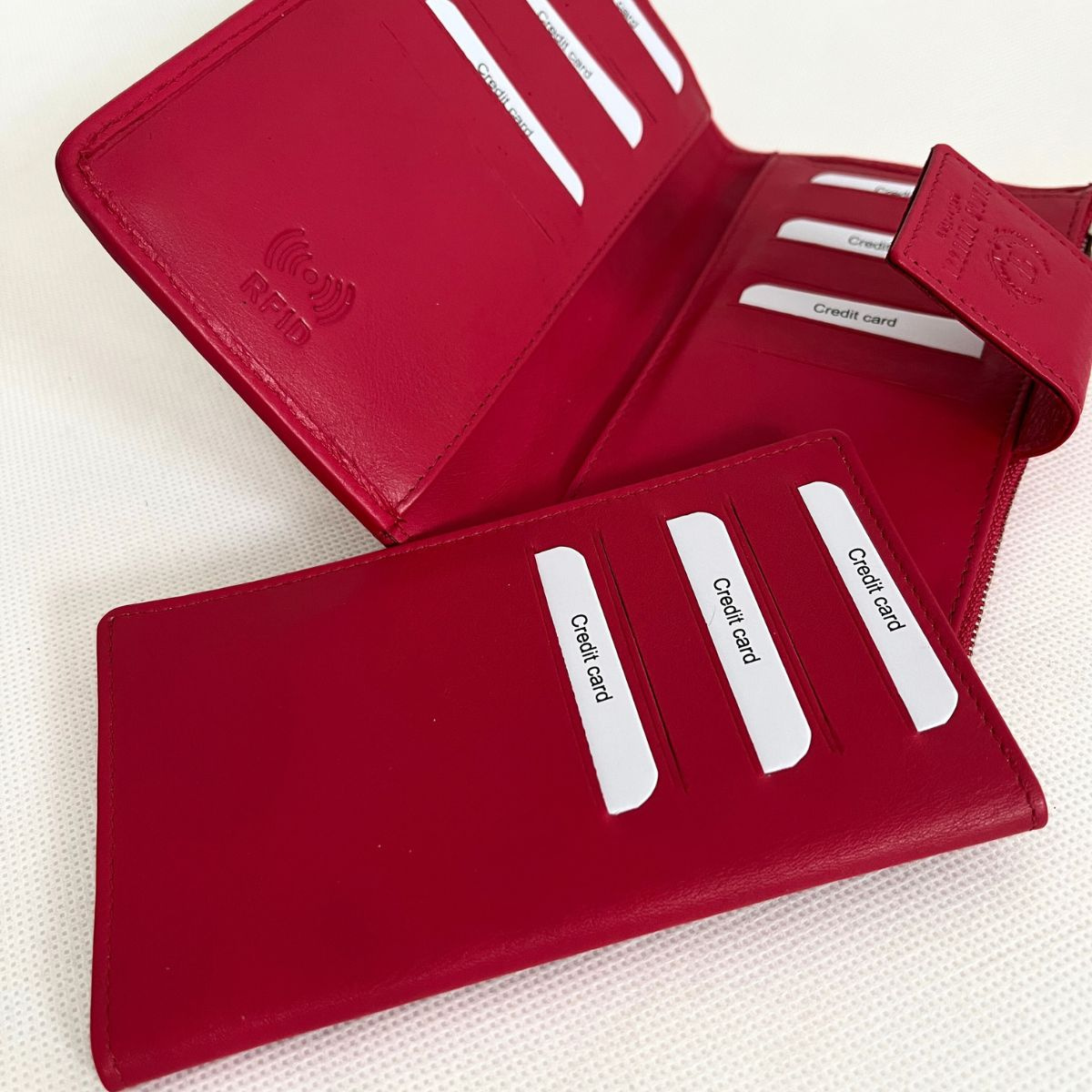 Dámska kožená malinová peňaženka DESIRE