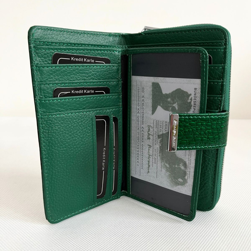 Dámska kožená zelená peňaženka DOROTA