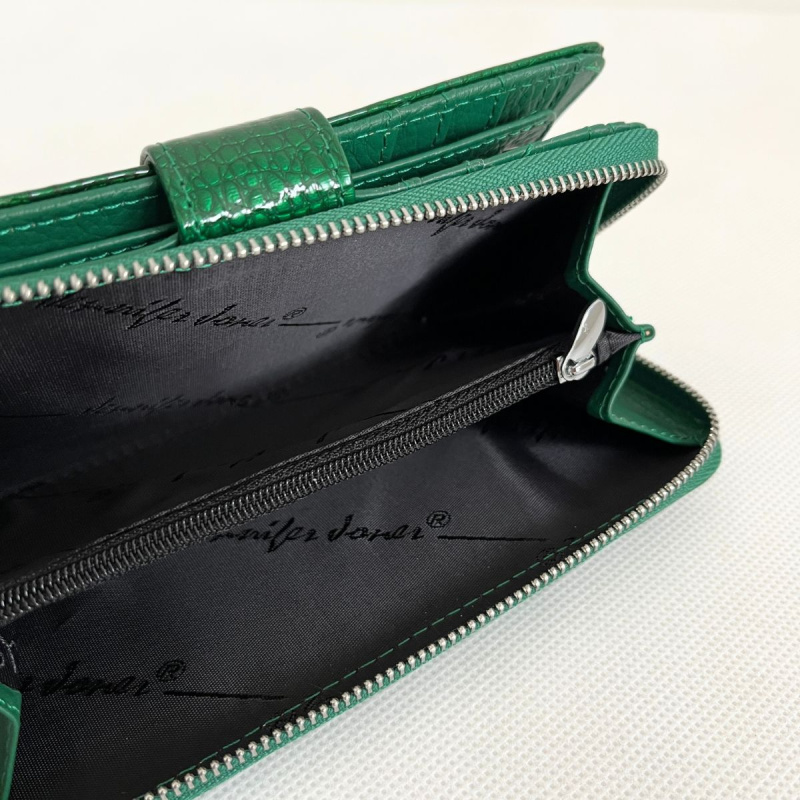 Dámska kožená zelená peňaženka DOROTA