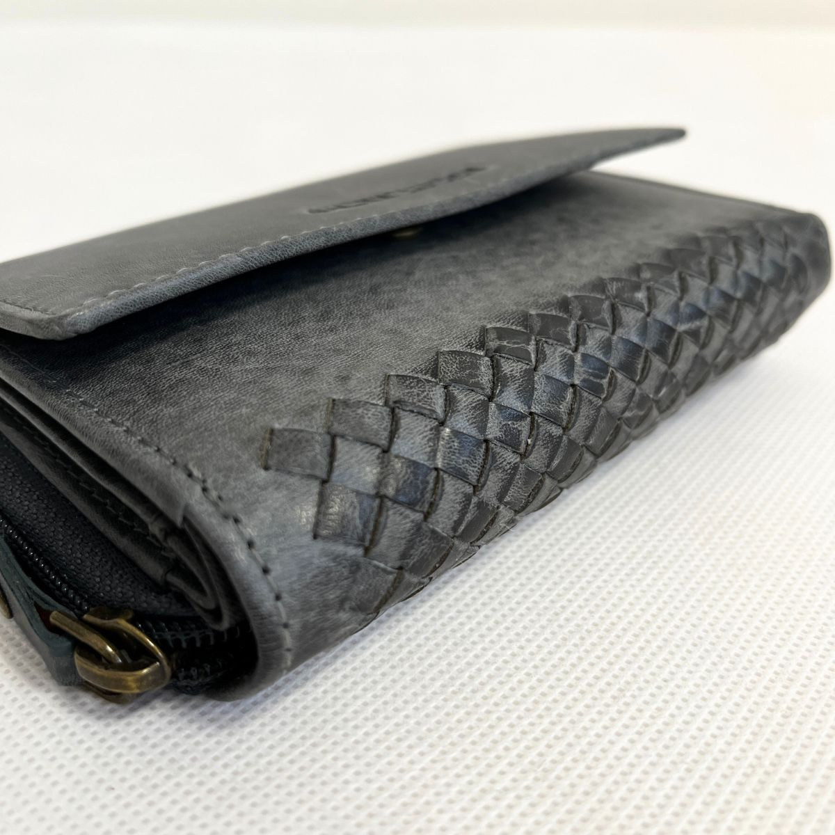 Kožená dámska sivočierna peňaženka SISSY