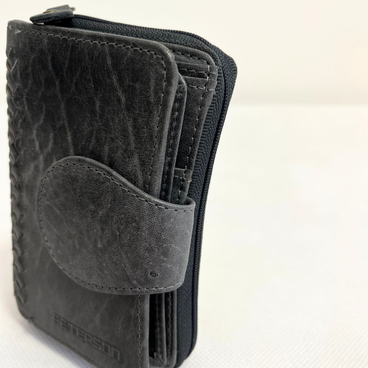 Kožená dámska sivočierna peňaženka MARIBEL