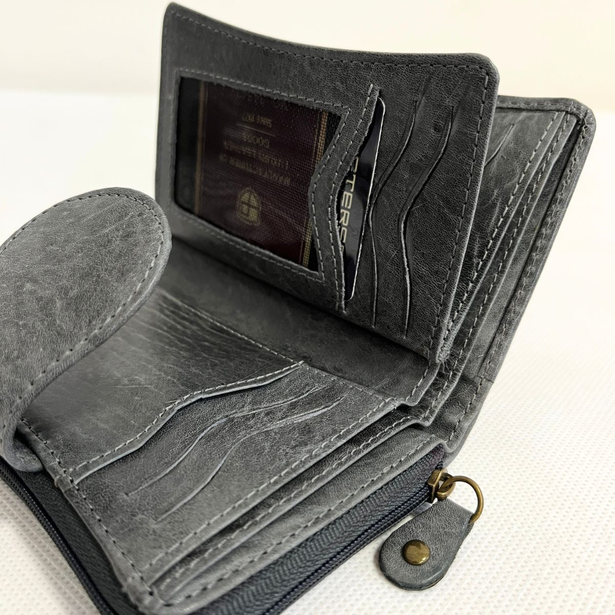 Kožená dámska sivočierna peňaženka MARIBEL