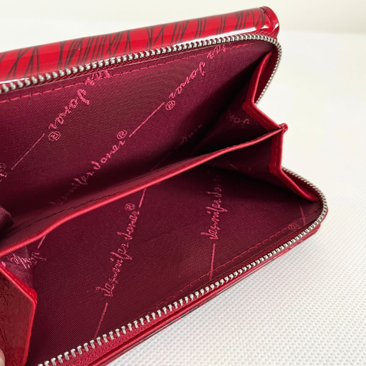 Dámska kožená červená peňaženka SKYLA