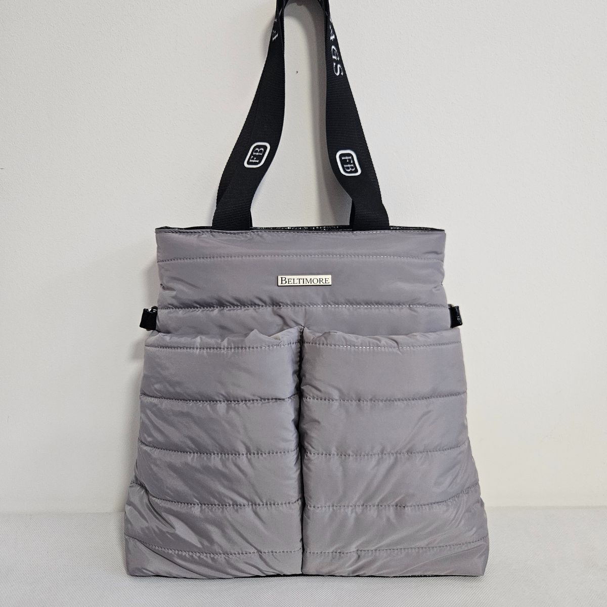 Sivá dámska kabelka CYNTHIA