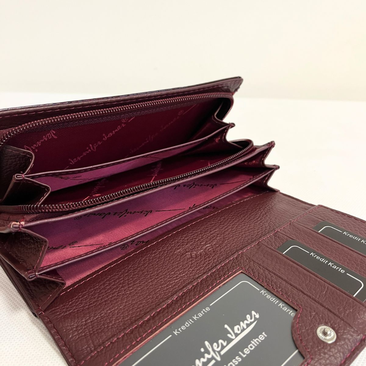 Kožená dámska bordová peňaženka NISSA