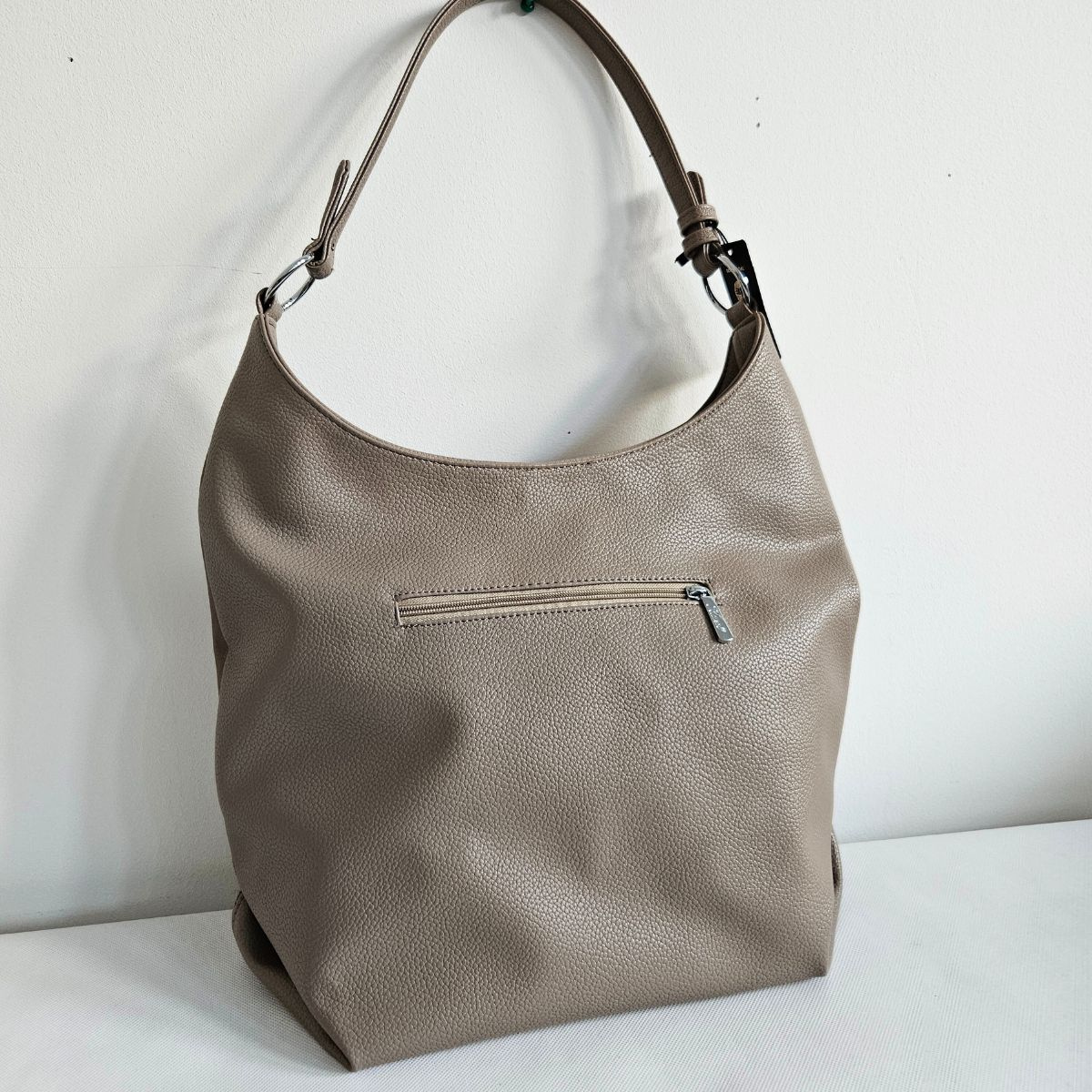 Veľká dámska kabelka na rameno NELLY