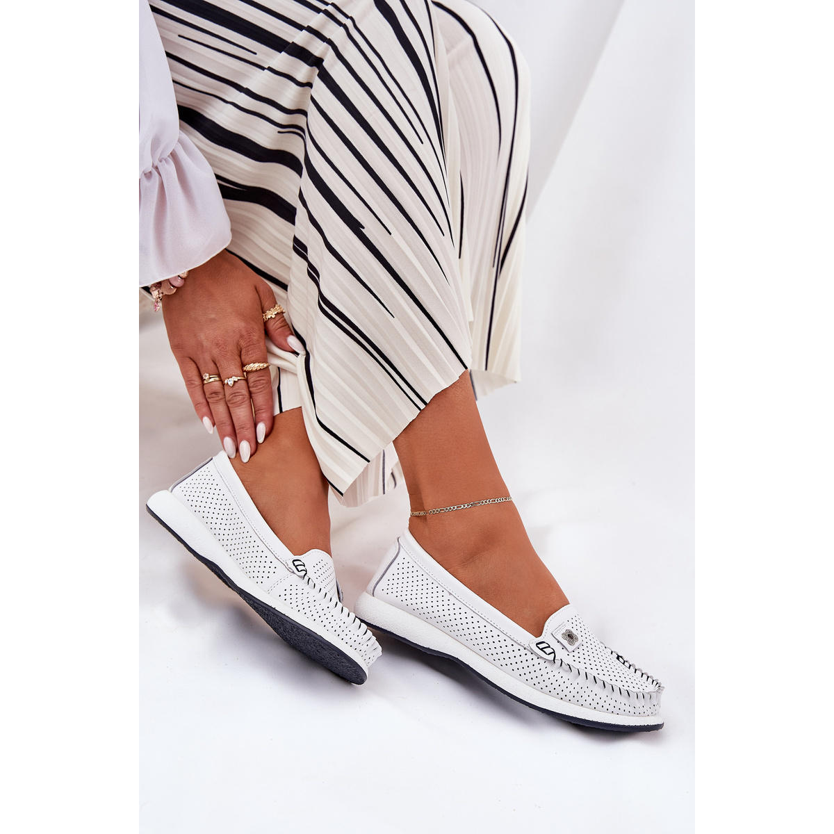 Dámske kožené mokasíny biele Zaria