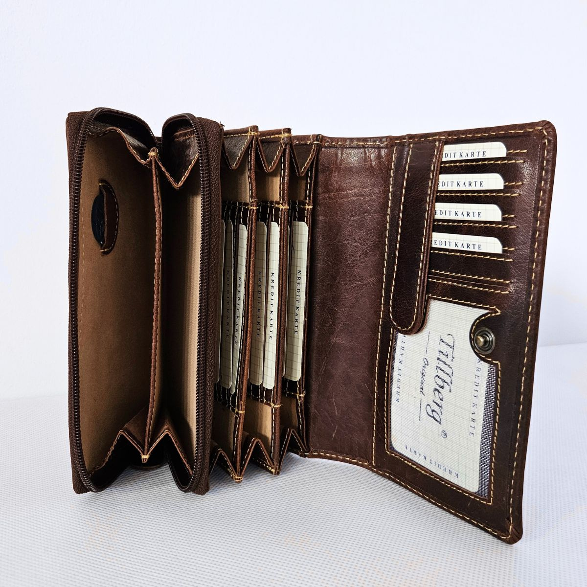 Dámska kožená peňaženka tmavohnedá Sandia