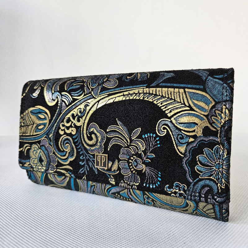 Dámska kožená peňaženka s orientálnou potlačou