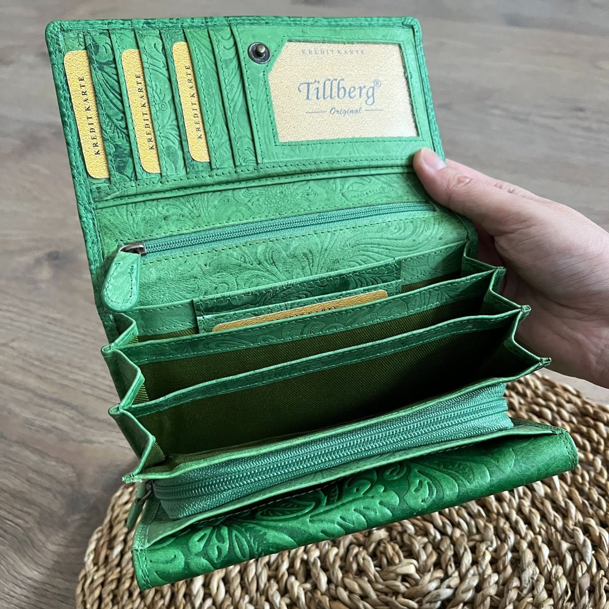 Dámska kožená peňaženka zelená AMBRA