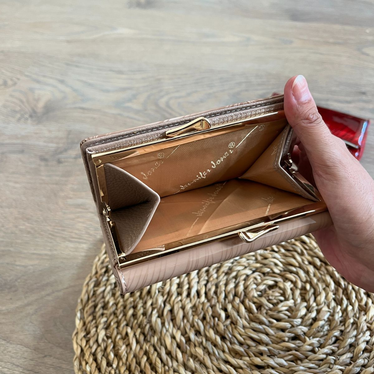 Dámska kožená peňaženka béžová SKYLA