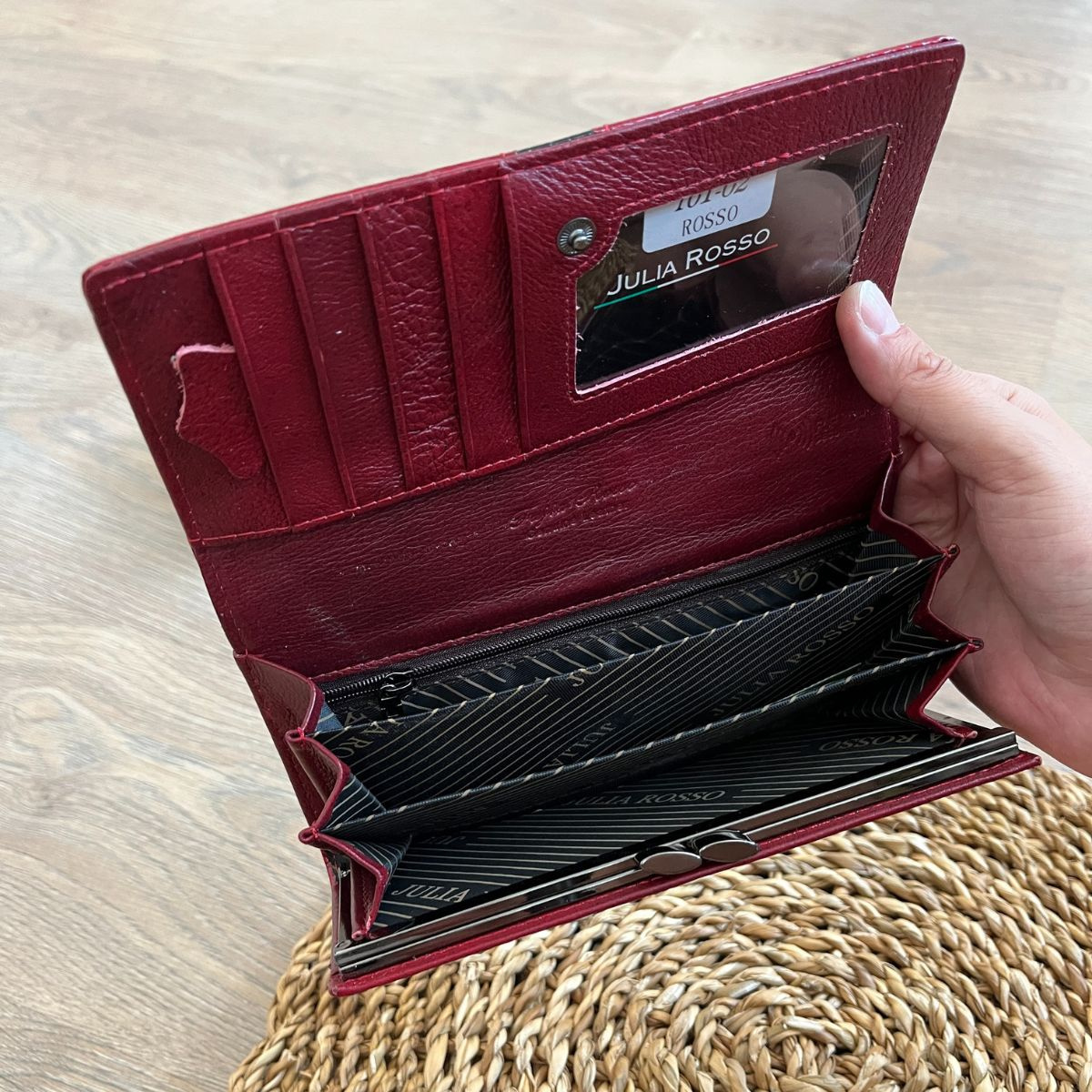 Dámska kožená lakovaná červená peňaženka ALISON