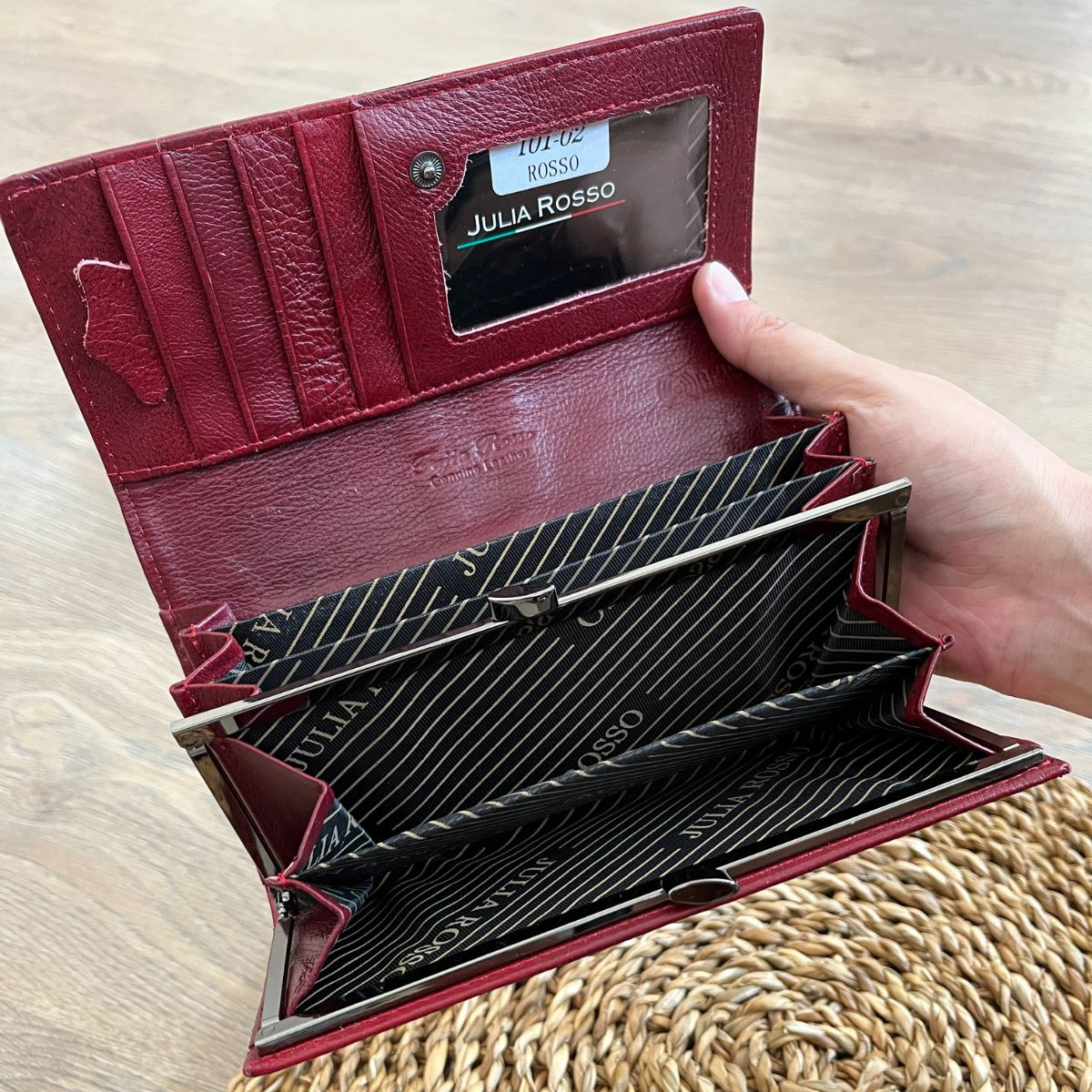 Dámska kožená lakovaná červená peňaženka ALISON