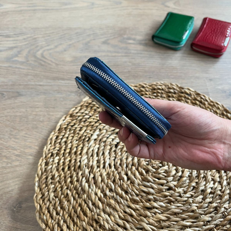 Malá dámska kožená peňaženka modrá DORIS