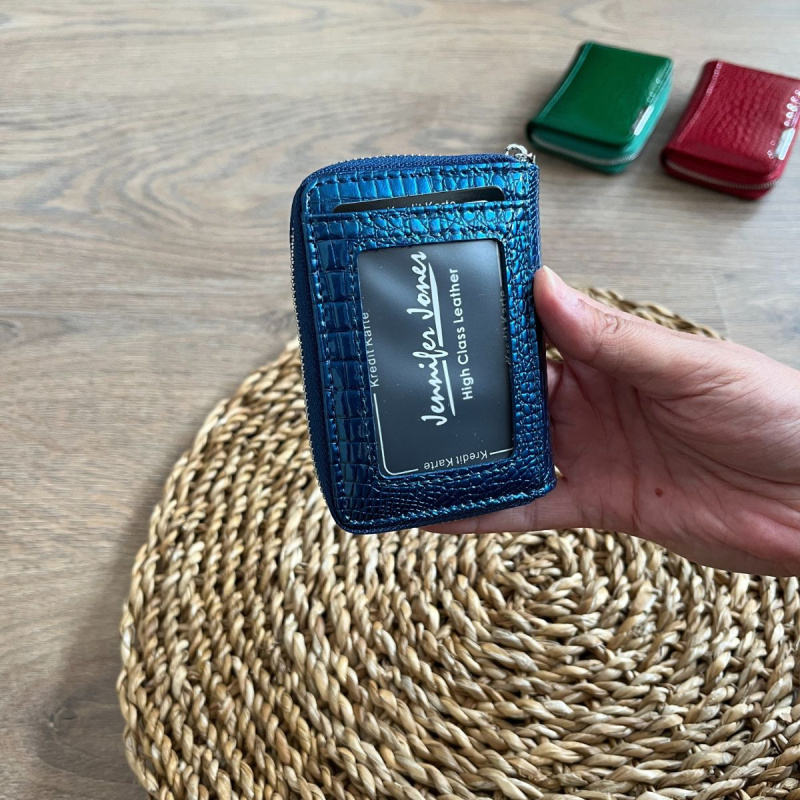 Malá dámska kožená peňaženka modrá DORIS